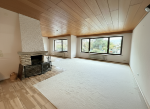 Viel Licht im Wohnzimmer