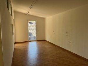 Schlafzimmer mit begehbarem Kleiderschrank