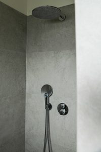 Puristische Eleganz in Steinoptik