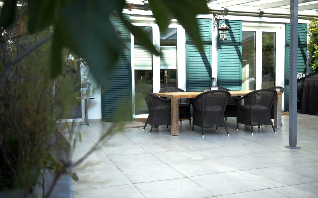 Repräsentative Villa in absolut begehrter Wohnlage mit Blick in die Rheinebene – Nähe Schlosspark